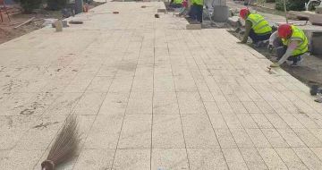 西安黄金麻荔枝面地铺案例