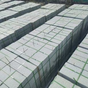 西安 芝麻白1.8公分火烧300*600地铺，清仓大甩卖