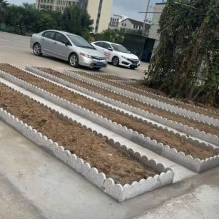 西安 花边石、花围石、花园石安装效果