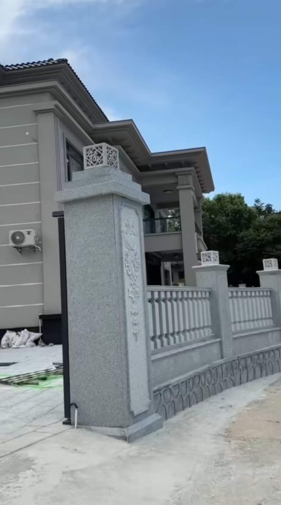 西安 芝麻白别墅围墙栏杆，私人订制
