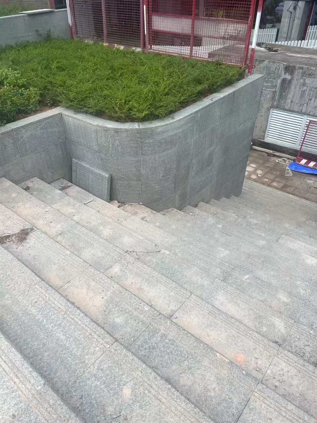 西安 芝麻黑火烧面铺装案例