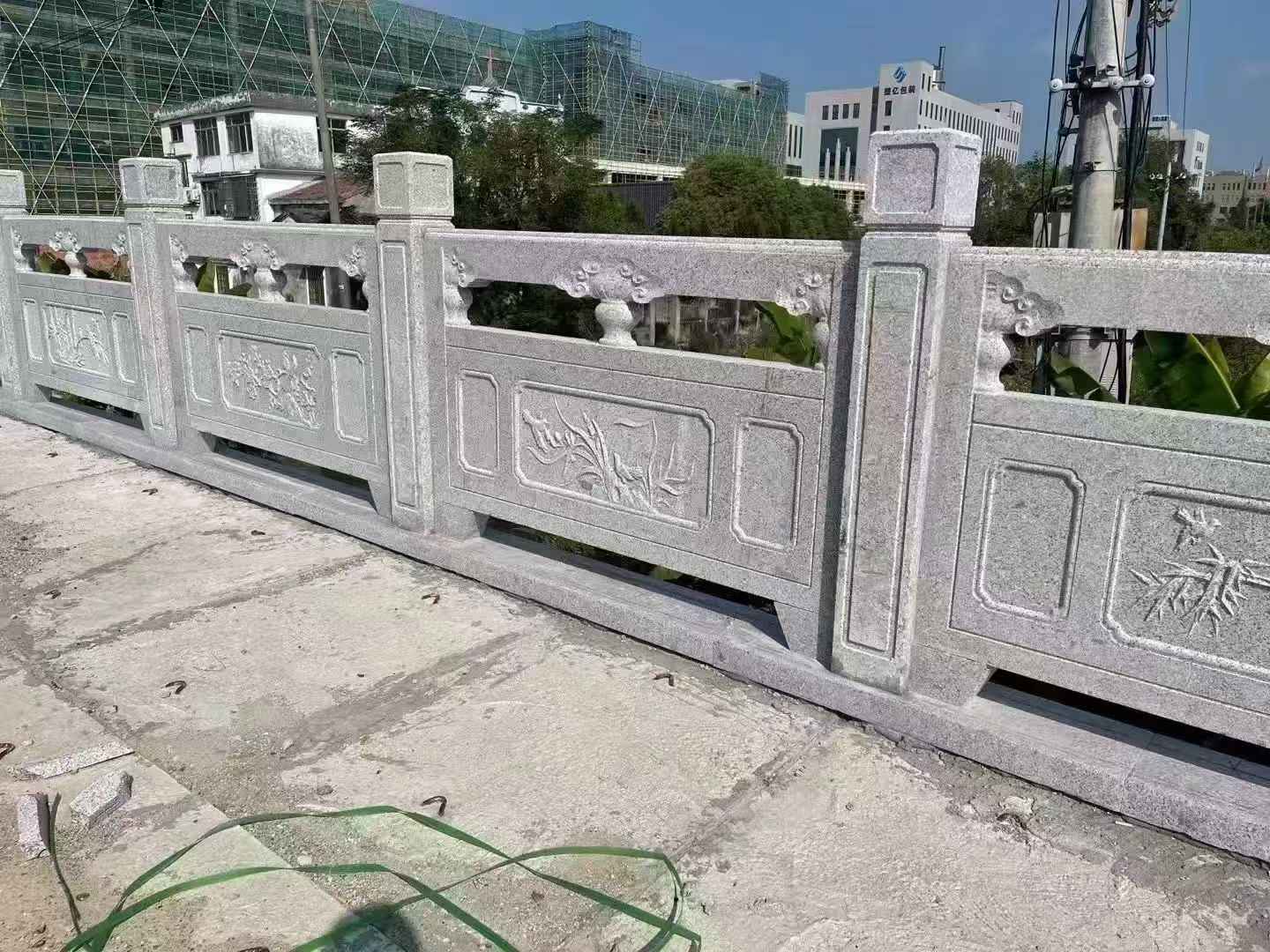 西安 芝麻白栏杆