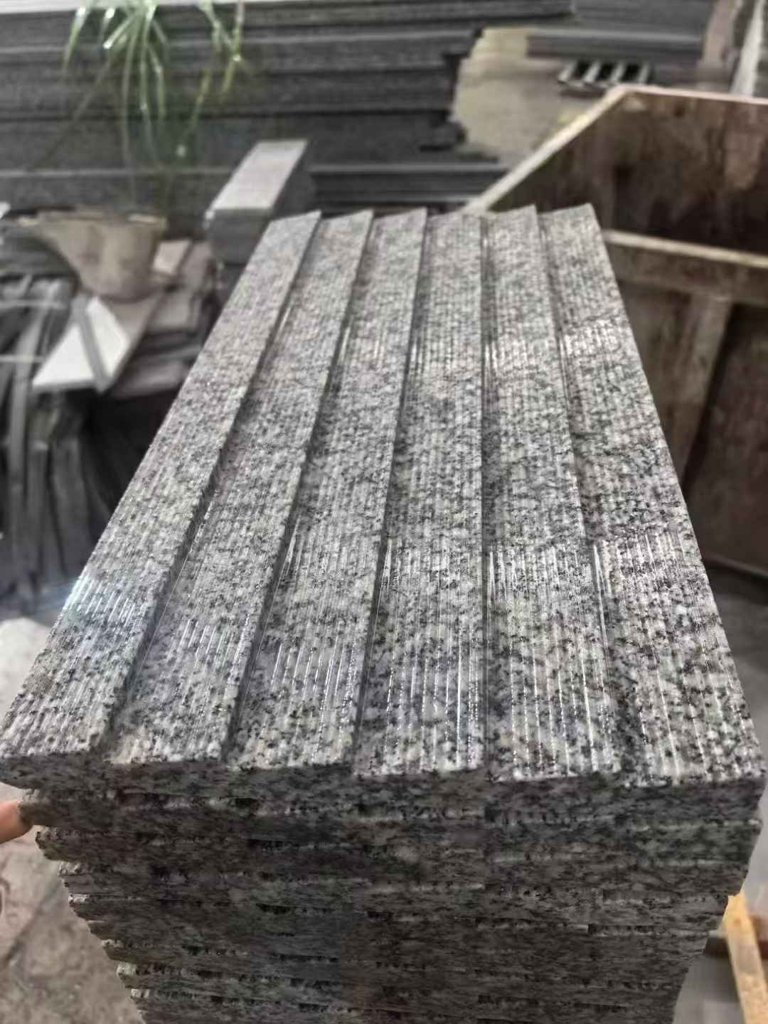 西安 狼牙石