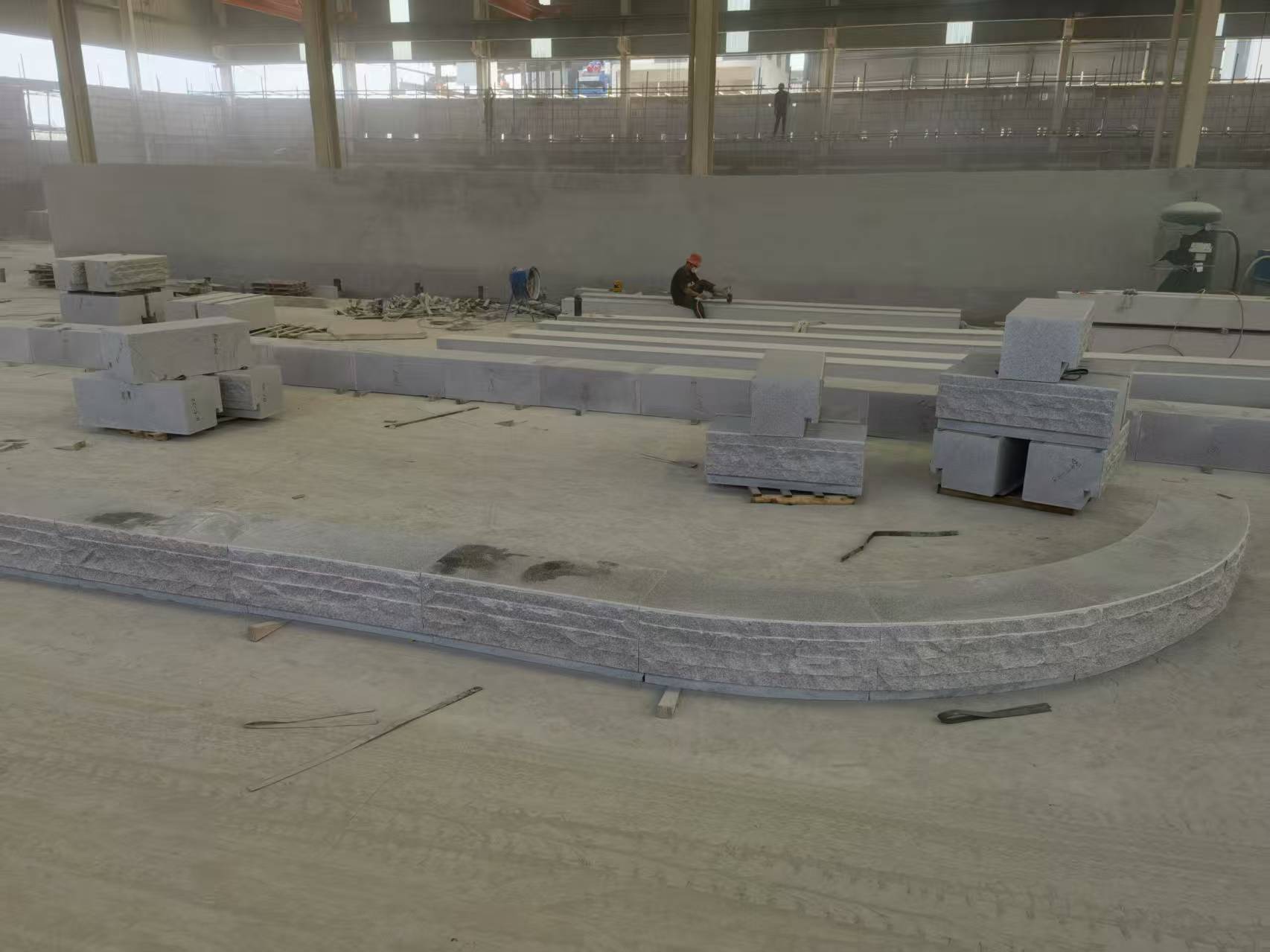 西安 芝麻白整石坐凳（光面+自然面）