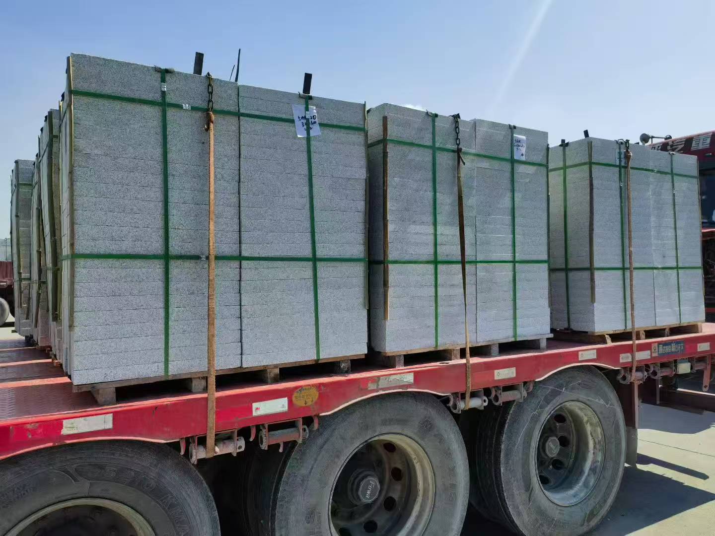 西安 芝麻白花岗岩地铺石